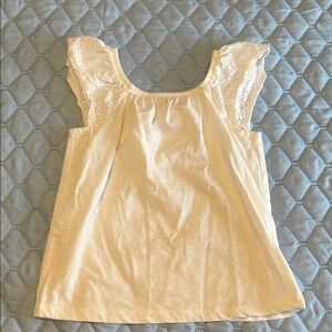 Elegant White Eyelet Little Girl’s Sleeve Top